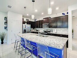 A Touch of Blue at Windsor Island Resort