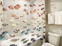 A Touch of Blue at Windsor Island Resort