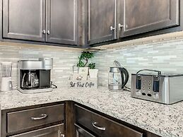 A Touch of Blue at Windsor Island Resort