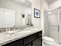 A Touch of Blue at Windsor Island Resort