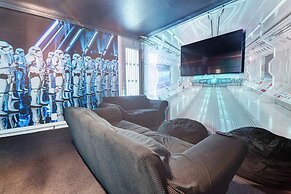 Christopher's Windsor Hills Home