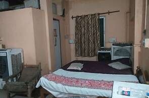 Hotel Thakur Jii Bhopal