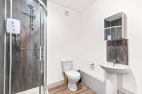 2 Bdr Modern Living in The Old Bank Hse