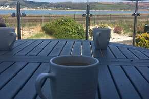 2br-sleeps4-balcony-petsok-parking-ferryside