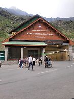 Tulip Flowing River View Bhuntar