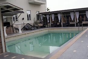 2020 Hotels & Apartments