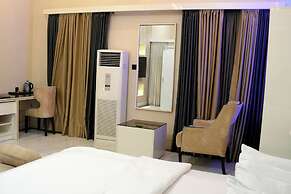 2020 Hotels & Apartments