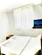 Five Stars Apart Bungalov