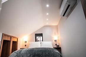 Chestnut Retreat a Stunning Annex Apartment