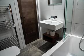 Chestnut Retreat a Stunning Annex Apartment