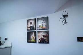 Chestnut Retreat a Stunning Annex Apartment