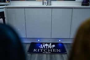 Chestnut Retreat a Stunning Annex Apartment