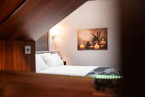 Chestnut Retreat a Stunning Annex Apartment