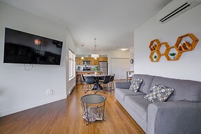 Corner Unit w Large Deck & Amazing View