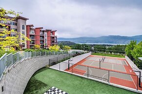 Top Floor Lake View Condo at Copper Sky