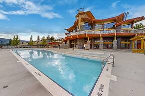 Top Floor Condo at Amenity Rich Resort