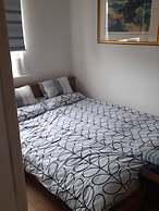 Marina View, South Facing Balcony Sunny Apartment