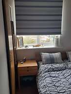 Marina View, South Facing Balcony Sunny Apartment