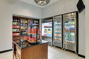 Drury Plaza Hotel Savannah Pooler