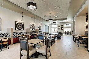 Drury Plaza Hotel Savannah Pooler