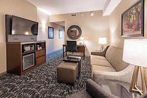 Drury Plaza Hotel Savannah Pooler