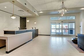 Drury Plaza Hotel Savannah Pooler