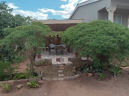 Rosewood Safari Cottages