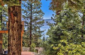 Private Cozy and Central Cabin with Deck by Sierra Getaways