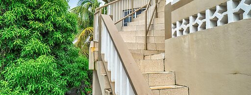 Your quaint home just steps from beach