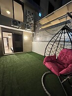 Stylish Luxe Apartment