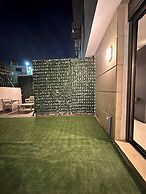 Stylish Luxe Apartment