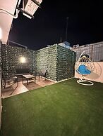 Stylish Luxe Apartment