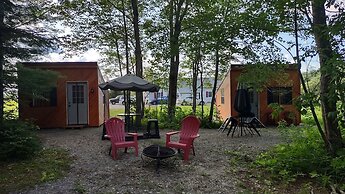 Schlafmans Hollow Solar Cabins