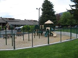 Pend Oreille Shores Resort