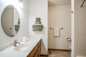 Pend Oreille Shores Resort