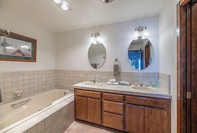 Pend Oreille Shores Resort