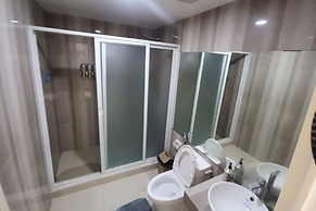 Empress Island Hotel