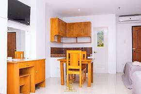 Empress Island Hotel