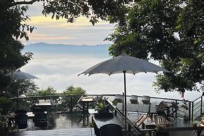 Kuan Khan Lao The Nine Bistro