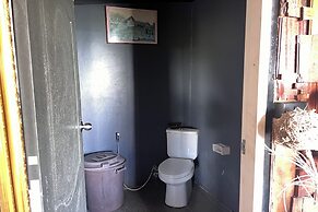 Kuan Khan Lao The Nine Bistro