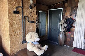 Kuan Khan Lao The Nine Bistro