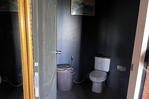 Kuan Khan Lao The Nine Bistro