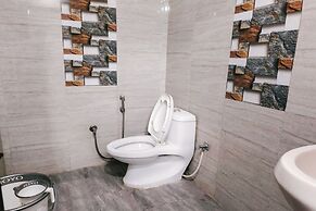 Hotel Purohit Sindhi Camp