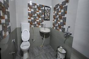 Hotel Purohit Sindhi Camp