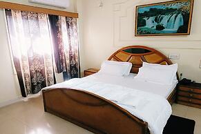 Hotel Purohit Sindhi Camp