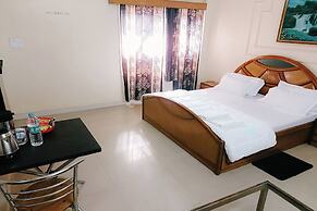 Hotel Purohit Sindhi Camp