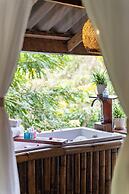 Monruamsuk Homestay Cafe And Bistro