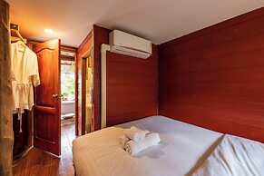 Monruamsuk Homestay Cafe And Bistro