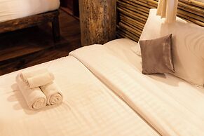 Monruamsuk Homestay Cafe And Bistro