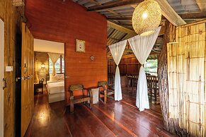 Monruamsuk Homestay Cafe And Bistro